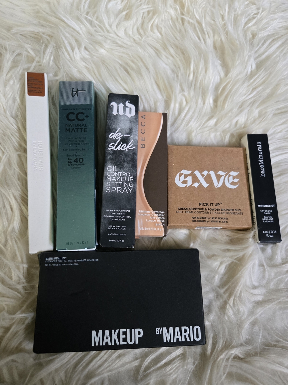 Makeup By Mario Palette with Black, Rose Gold & Tan Packaged Makeup - Picture 2 of 8